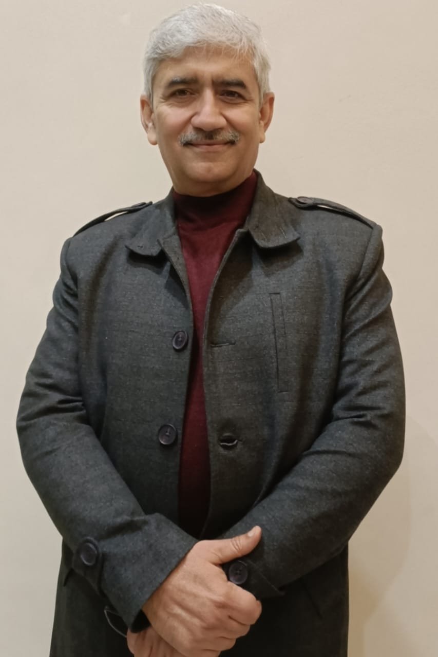 Dr. Maya Kapoor